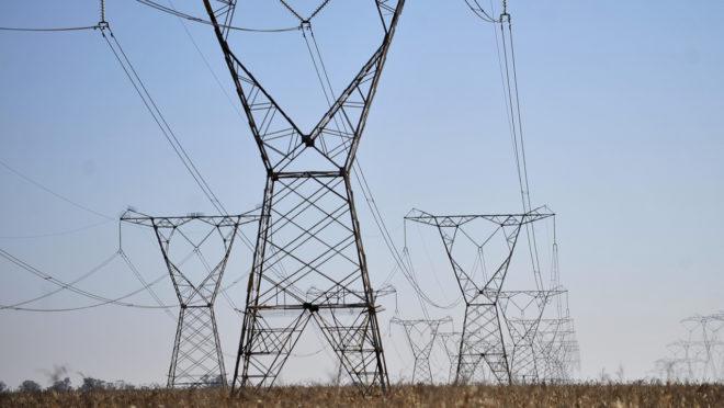 Destaques no leilão de transmissão de energia da Aneel