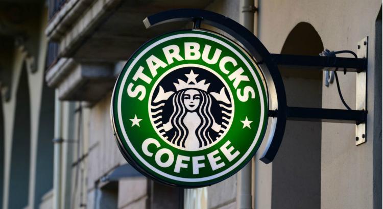 Burger King faz oferta para comprar Starbucks