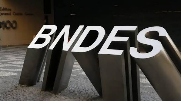 BNDES anuncia mais R$ 4,1 bi para plano de auxílio a empresas afetadas por tarifaço e guerra - O Popular